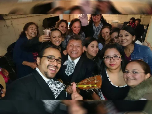 Mariachis para fiestas en Cuautitlán Mariachi para fiestas en Cuautitlán Izcalli